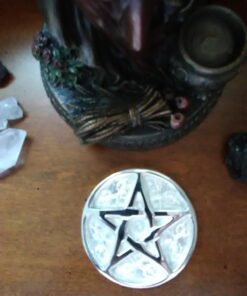 New Age Imports, Inc. - Pentagram Altar Tile Solid Brass with Silver Plating 3-Inches Diameter. 23 71DjHgduZuL