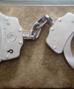 VIPERTEK Double Lock Steel Police Edition Professional Grade Handcuffs (Silver) 51 71DmKj8soTL