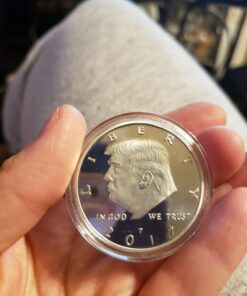 2017 President Donald Trump Inaugural Silver EAGLE Commemorative Novelty Coin 38mm. 45th President of the United States of America CERTIFICATE OF AUTHENTICITY 17 71Doqy7PywL