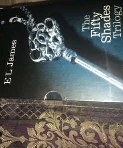 Fifty Shades Trilogy (Fifty Shades of Grey / Fifty Shades Darker / Fifty Shades Freed) 34 71E17cYTgFL