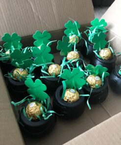 Fun Express 1 Dozen Mini Cauldron Kettles, BPA Free Plastic, St. Patrick's Day, Halloween, Bachelorette Parties, Witches and Wizards, Birthday, Baby Showers Party Decoration Supplies, Black 29 71E2cTiRnL