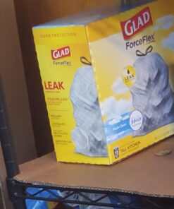 Glad ForceFlex Tall Kitchen Drawstring Trash Bags, 13 Gallon, Fresh Clean Febreze, 80 Count, Package May Vary 80 Count (Pack of 1) 43 71E7wXK5C4L