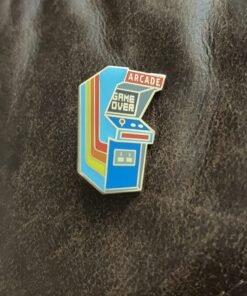 Pinsanity Vintage Retro Arcade Cabinet Enamel Lapel Pin 12 71EM97tTOfL