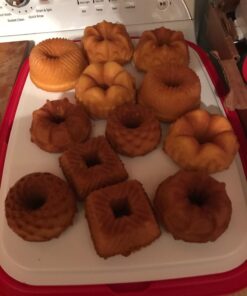 Nordicware 3.5 Cup Geo Bundtlette Pan 16 71ESwDuqUGL