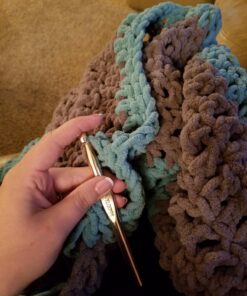 Bernat Blanket Yarn, Taupe Big Ball 35 71EUObYqmYL