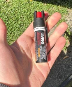 SABRE Advanced Pepper Spray, 3-in-1 Formula Contains Maximum Strength Pepper Spray, CS Military Tear Gas and UV Marking Dye, Compact Belt Clip for Easy Carry and Fast Access, 35 Bursts Black 39 71EUgklCxCL