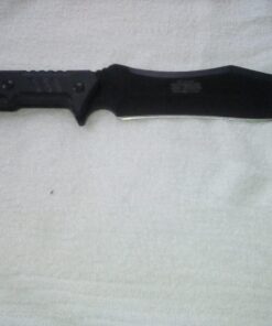 MTech USA – Fixed Blade Knife – Black Stainless Steel Blade with Black Carved G10 Handle, Full Tang, Includes 1680D Nylon Sheath - Hunting, Camping, Survival, Tactical, EDC – MT-20-39 62 71EWp5DnMkL