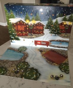 LEGO City Town 60133 Advent Calendar Building Kit (290 Piece) (Discontinued by Manufacturer) 33 71EXZ4ehm4L