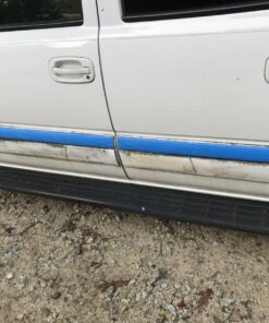 ScotchBlue Original Multi-Surface Painter's Tape, 1.88 Inches x 60 Yards, 1 Roll, Blue, Paint Tape Protects Surfaces and Removes Easily, Multi-Surface Painting Tape for Indoor and Outdoor Use 40 71Ee3O7yhL