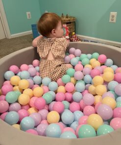 Amazon Basics BPA Free Crush-Proof Plastic Pit Ball with Storage Bag, Toddlers Kids 12+ Months, Pack of 400 Balls, 6 Pastel Colors 33 71EglFFne8L