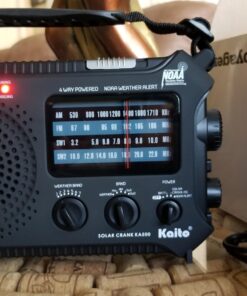 Kaito KA500 5-way Powered Emergency AM/FM/SW NOAA Weather Alert Radio with Solar,Dynamo Crank,Flashlight and Reading Lamp, Color Black 58 71Ehqzc7SBL