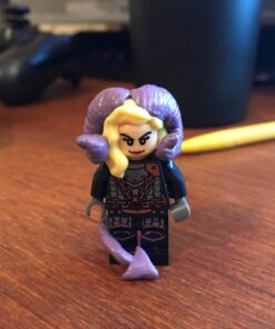 The Army Painter 2 Part Modeling Clay, 20cm - Moldable Model Putty for Miniatures, Easy-to-Knead Green Stuff Putty Epoxy Clay for Sculpting, Green Stuff Tools - The Original Green Stuff Kneadatite 31 71EoYqh2fEL