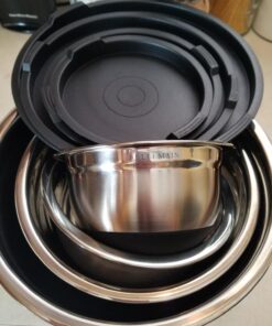 Bellemain Stainless Steel Non-Slip Mixing Bowls with Lids (4-Piece Set) 4 Piece Silver /Black 46 71EvL78RFJL