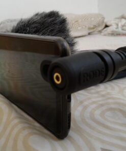 Rode VideoMic Me Compact TRRS Cardioid Mini-Shotgun Microphone for Smartphones 60 71F 3dnRVL