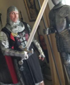 Men's Medieval Knight Costume Small/Medium Black,silver,red 32 71F1jhEKkVL