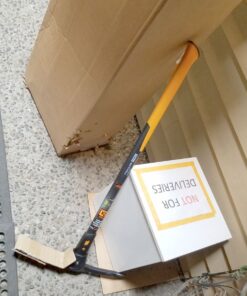 Fiskars Pro IsoCore 5lb. Garden Pick - 36" Shock Control Handle - Digging Tool for Tough Soil - Dual-Ended Pickaxe Tool and Garden Hoe - Black/Orange Pro IsoCore 5lb Garden Pick 30 71F5zMR4uL