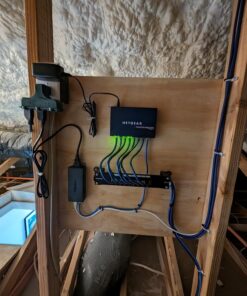 TRENDnet Gigabit Power Over Ethernet Plus Injector, Converts Non-Poe Gigabit To Poe+ Or PoE Gigabit, Supplies PoE (15.4W) Or PoE+ (30W) Power Network Distances Up To 100M (328 ft.), Black, TPE-115GI 1 22 71FCHdS1IQL