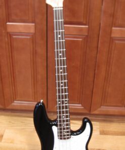 Ernie Ball Regular Slinky Nickel Wound Bass Guitar Strings, 50-105 Gauge (P02832) Regular (50-105) 4-String 10 71FKuf3e1 L