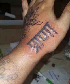 Dragonhawk Traditional Pro Complete Tattoo Kit - Two Machines Gun Easy Use Color Ink Power Supplies Disposable Needles Grips Great for Beginners & Starter Tattoo Aritsts 11-85 50 71FMR2uq7KL