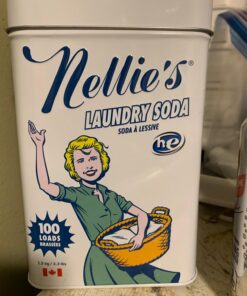 Nellie's Laundry Soda, 100 Load Tin, Non Toxic, Biodegradable, Hypoallergenic, Vegan, Leaping Bunny Certified, 52.8 Oz, Pack of 2 Fragrance Free 3.3 Pound (Pack of 2) 29 71FNhvqxxvL