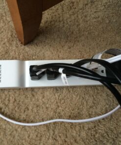 Belkin Power Strip Surge Protector - 6 AC Multiple Outlets - Flat Rotating Plug, 8 ft Long Heavy Duty Extension Cord for Home, Office, Travel, Computer Desktop & Charging Brick - White (720 Joules) 8' 26 71FNtaDwBQL