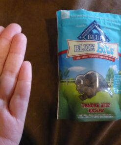 Blue Buffalo BLUE Bits Natural Soft-Moist Training Dog Treats, Beef Recipe 4-oz Bag 4 Ounce (Pack of 1) 26 71FacTPBU5L