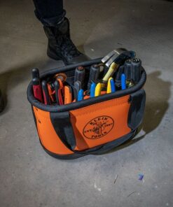 Klein Tools 5144HBS Hard-Body Bucket, Oval Tool Bucket Organizer with Knife Sheath and 14 Other Pockets, Orange/Black 17 71FpzU1YwRS