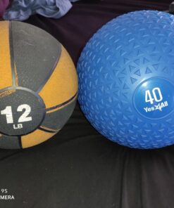 Amazon Basics Medicine Ball for Workouts Exercise Balance Training 12 Pound 36 71Ft50eXCML