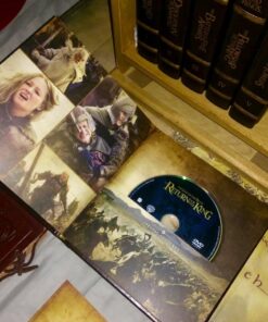 Middle-Earth: 6-Film Limited Collector's Edition (Blu-ray + DVD) Blu-ray October 11, 2016 92 71GAcoQhiWL