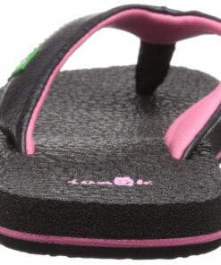 Sanuk Kids Girl's Yoga Mat (Little Kid/Big Kid) Big Kid (8-12 Years) 6-7 Big Kid Black/Pink 10 71GCQWkThUL