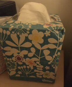 Kleenex Ultra Soft Facial Tissues, Medium Count Flat, 170 ct, 6 Pack. Designs May Vary 41 71GLLIY2YOL