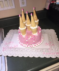 Alternative view of Wilton Cake Decorating for Beginners Guide