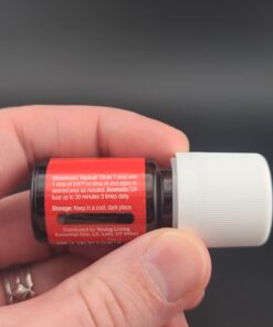 Young Living Raven Essential Oil 5 ml - Cooling Chest & Throat Blend with Ravintsara , Peppermint, Eucalyptus Radiata , Refreshing blend , Tranquility and Relaxation 0.17 Fl Oz (Pack of 1) 11 71GdyvQ1UwL