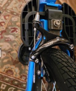 Strider 14x - Balance Bike for Kids 3 to 7 Years - Includes Custom Grips, Padded Seat, Performance Footrest & All-Purpose Tires - Easy Assembly & Adjustments Awesome Blue 23 71H2DOhnzLL