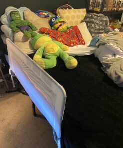 Regalo Swing Down Bed Rail Guard, with Reinforced Anchor Safety System 43 Inch Swing Down 31 71HEZ2qiz0L