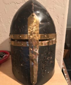 Deco 79 Metal Medieval Knight Crusader Helmet, 9" x 9" x 13", Silver 9" x 9" x 13" 20 71HEaqj8ML