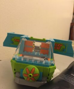 LEGO Scooby-Doo 75902 The Mystery Machine Building Kit 46 71HOlg7GeGL