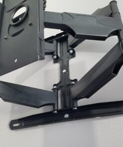 Mount Factory Heavy-Duty Full Motion TV Wall Mount - Articulating Swivel Bracket Fits Flat Screen Televisions from 42" to 70" (VESA 400 x 600 Compatible) - Tilt Swing Out Arm with 10' HDMI Cable 56 71HUhIcgvL