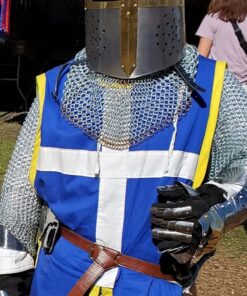 Deco 79 Metal Medieval Knight Crusader Helmet, 9" x 9" x 13", Silver 9" x 9" x 13" 25 71HemYSecUL