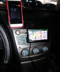 TechMatte MagGrip Universal Magnetic CD Slot Car Mount with Extra Strong Magnetic Grip (1 Pack) 48 71Hfct1o2JL