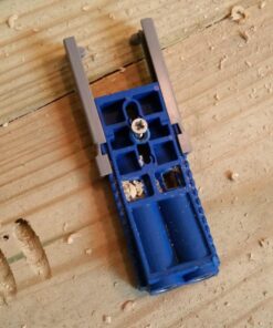 Kreg R3 Jr. Pocket-Hole Jig System - Portable Kreg Pocket-Hole Jig - Easy Clamping & Adjusting - Includes Positioning Sliders - For Materials 1/2" to 1 1/2" Thick 36 71HgIT46idL