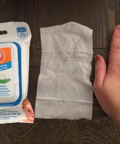 Munchkin® Arm & Hammer Pacifier Wipes - Safely Cleans Baby and Toddler Essentials, 1 Pack, 36 Wipes 36 Count (Pack of 1) 42 71Hl6QZtLIL