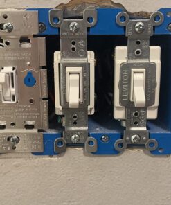 Lutron Ariadni/Toggler LED+ Dimmer | 150-Watt, Single-Pole/3-Way | AYCL-153P-WH | White 45 71HlgLE6MoL