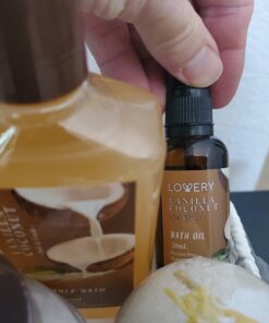 Bath and Body Gift Basket For Women and Men – 9 Piece Set of Vanilla Coconut Home Spa Set, Includes Fragrant Lotions, Extra Large Bath Bombs, Coconut Oil, Luxurious Bath Towel & More 51 71Hsg77WvtL