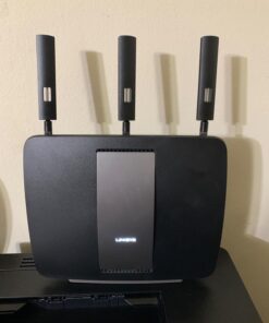 Linksys AC3200 Tri-Band Smart Wi-Fi Router with Gigabit and USB, Designed for Device-Heavy Homes, Smart Wi-Fi App Enabled to Control Your Network from Anywhere (EA9200) 30 71HskZ7HKL