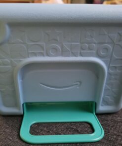 Amazon Fire 7 Kids tablet, ages 3-7. Top-selling 7" kids tablet on Amazon - 2022 | ad-free content with parental controls included, 10-hr battery, 16 GB, Blue 1-year Amazon Kids+ Subscription 22 71INdchlW7L