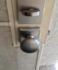 Kwikset Halifax Deadbolt Lock, Satin Nickel Square Exterior Keyed Front Entry Door, Pick Resistant SmartKey Rekey Security, Single Cylinder Dead Bolt, with Microban Protection 25 71IS JkyOlL