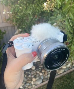Sony Alpha ZV-E10 - APS-C Interchangeable Lens Mirrorless Vlog Camera Kit - White w/16-50mm Base 35 71IVhg84GL