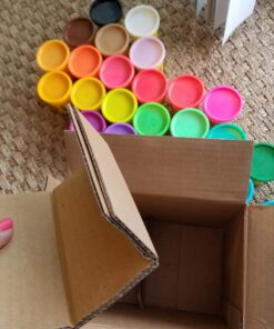 Play-Doh Modeling Compound 24-Pack Case of Colors, Party Favors, Non-Toxic, Multi-Color, 3-Ounce Cans, Ages 2 and up (Amazon Exclusive) Multicolor Frustration-Free Packaging 56 71IXWEdkhfL