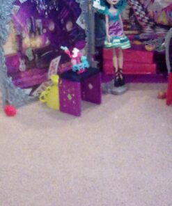 Mattel Ever After High Way Too Wonderland High and Raven Queen Playset, 6 years and up 48 71IfBAq7DpL